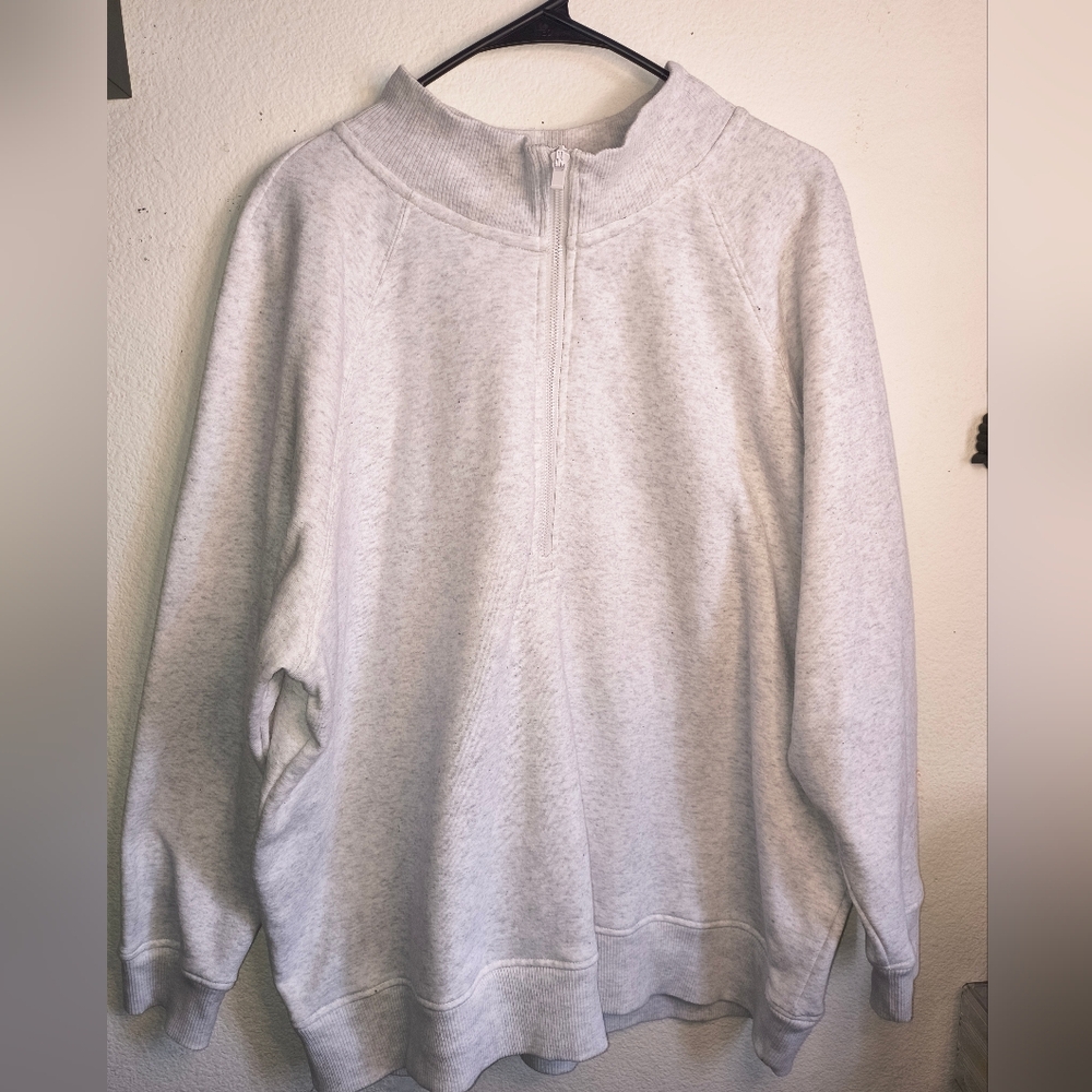 Womens Athletic Light Heathered Grey Quarter Zip Sweater Plus size 2-3XL.